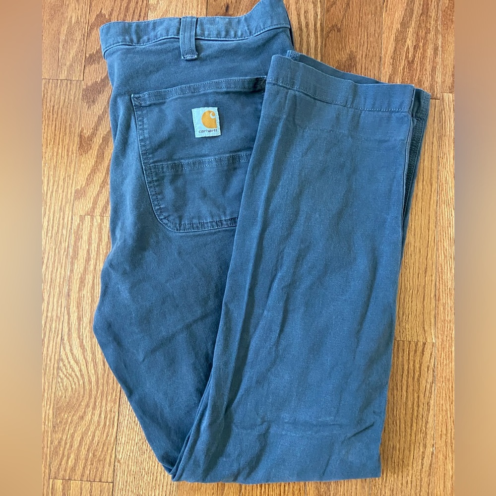Carhartt straight fit- men's 38x30